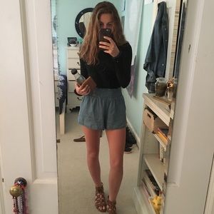 Meet your Posher, Tory